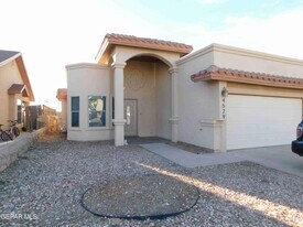 4529 Hugo Reyes St in El Paso, TX - Building Photo