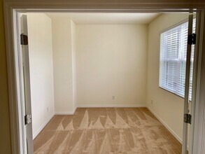 1907 NW 22nd Ave in Cape Coral, FL - Building Photo - Building Photo