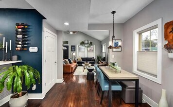 4424 Bridge Ave in Cleveland, OH - Building Photo - Building Photo