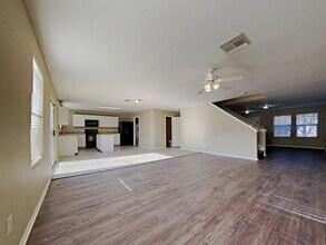 503 Pine Cluster Ct in Conroe, TX - Building Photo - Building Photo