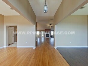 2142 Hagood Loop in Crestview, FL - Building Photo - Building Photo