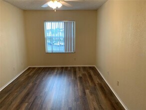 2433 Barley Club Dr in Orlando, FL - Building Photo - Building Photo