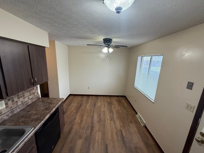 3209 Cedar Grove Pl S in Grove City, OH - Foto de edificio - Building Photo