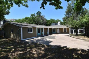 2913 E 51st St in Austin, TX - Building Photo