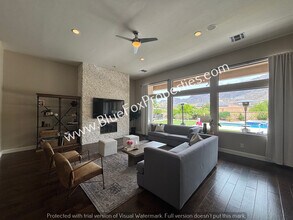 6340 N Pinnacle Ridge Dr in Tucson, AZ - Building Photo - Building Photo