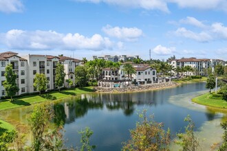 The Point at Lakeside in Doral, FL - Building Photo - Building Photo