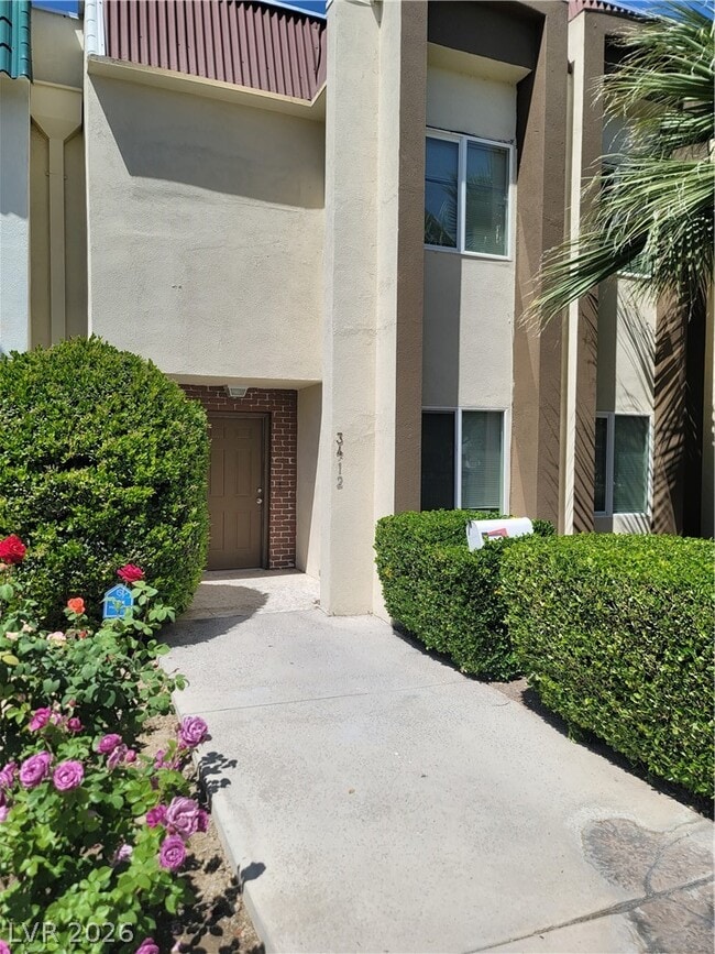 3412 Townhouse Dr in Las Vegas, NV - Building Photo - Building Photo
