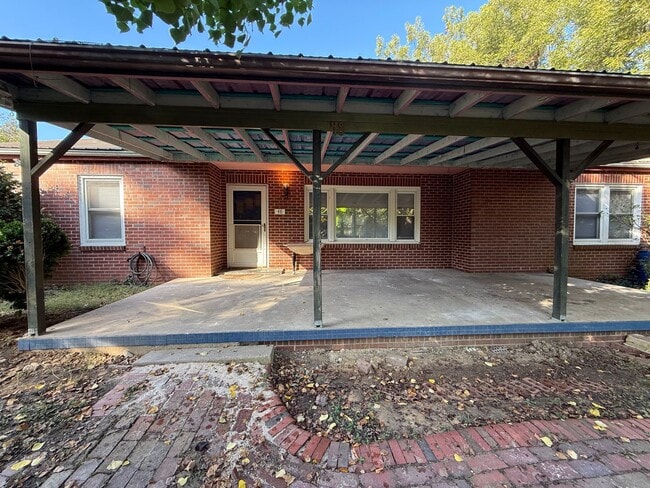 property at 48 Post Office Rd
