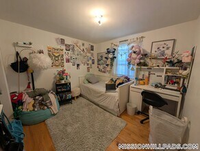 45 Fort Ave in Boston, MA - Foto de edificio - Building Photo