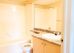 The Madison in Edmonton, AB - Building Photo