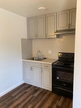 3855 Stobbs Way in Riverside, CA - Building Photo - Building Photo