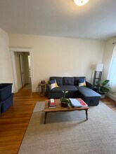 1642 Massachusetts Ave in Cambridge, MA - Building Photo - Building Photo