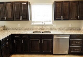 1812 Johnson St in Nacogdoches, TX - Building Photo - Building Photo