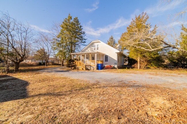 property at 2023 Newcombtown Rd