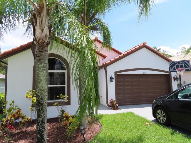 10674 Oak Bend Way in Wellington, FL - Building Photo - Building Photo