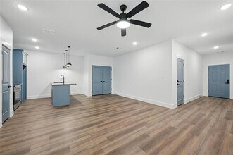 427 Munson St in Denison, TX - Building Photo - Building Photo