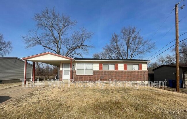 property at 1225 Carla Dr