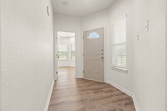 525 E Spring Valley Rd, Unit 1103 in Hewitt, TX - Building Photo - Building Photo