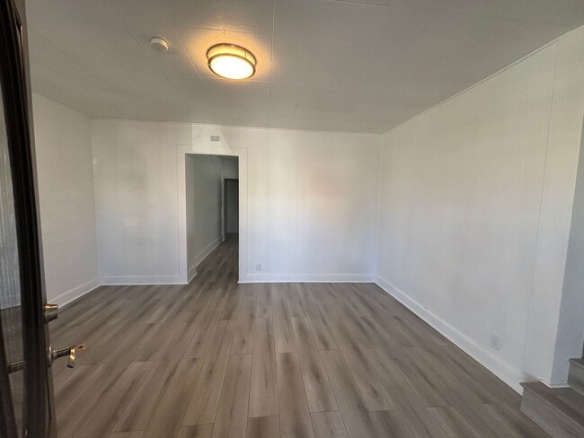342 E Julian St in San Jose, CA - Building Photo - Building Photo