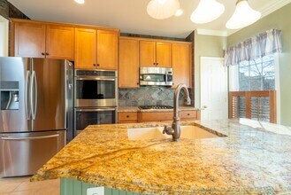 5237 Jule Star Dr in Centreville, VA - Building Photo - Building Photo