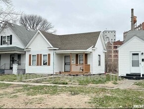 1617 E Matheny Ave in Springfield, IL - Building Photo - Building Photo