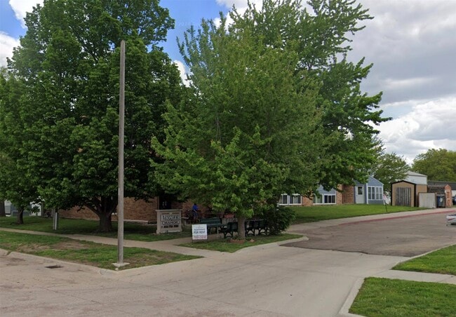 123 S 11th St in Geneva, NE - Building Photo - Building Photo