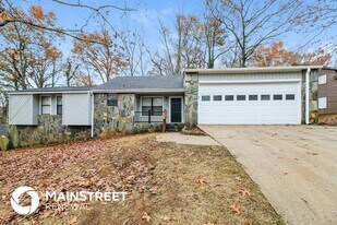 6717 Knollwood Cir in Douglasville, GA - Building Photo