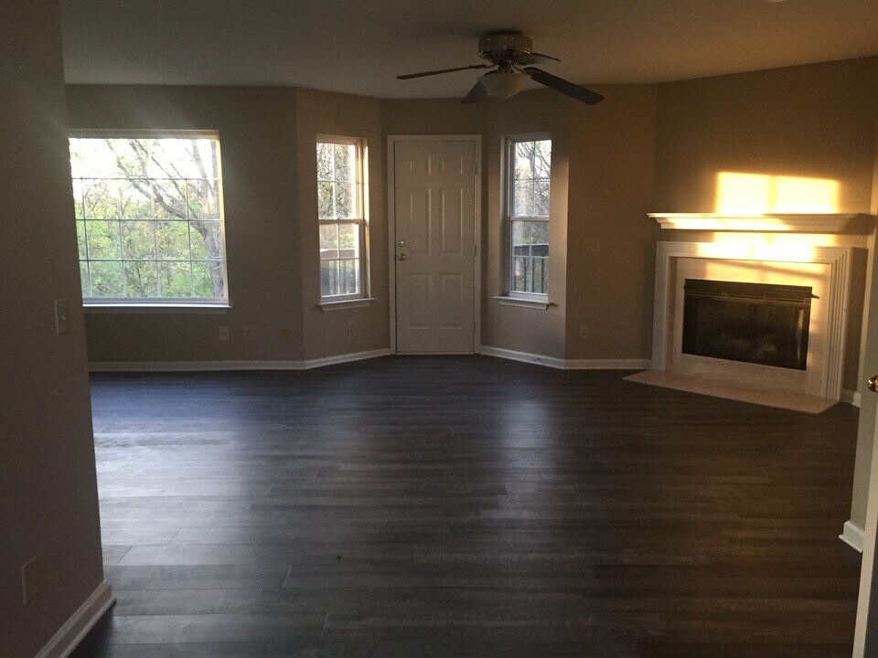 144 Scenic Harpeth Dr in Kingston Springs, TN - Building Photo