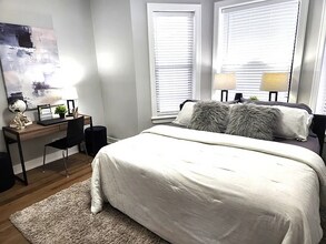 3844 N Wilton Ave in Chicago, IL - Building Photo - Building Photo