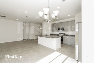 531 Crown Rose Dr in Bartow, FL - Building Photo - Building Photo