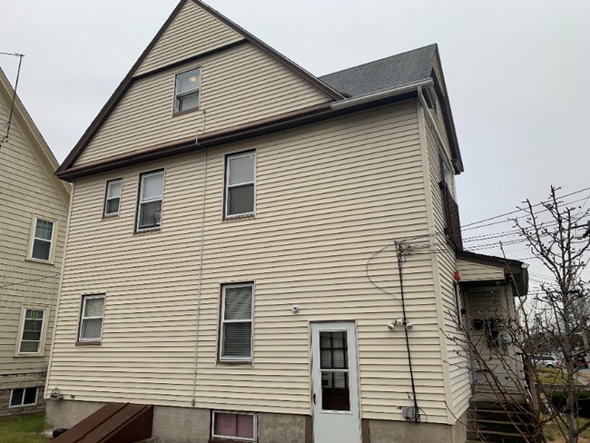 0 Auburn St in Cranston, RI - Building Photo - Building Photo