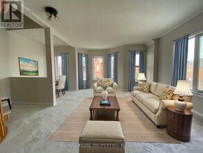 119 Settlement Park Ave in Markham, ON - Building Photo - Building Photo