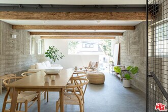 8870 Wonderland Ave in Los Angeles, CA - Building Photo - Building Photo