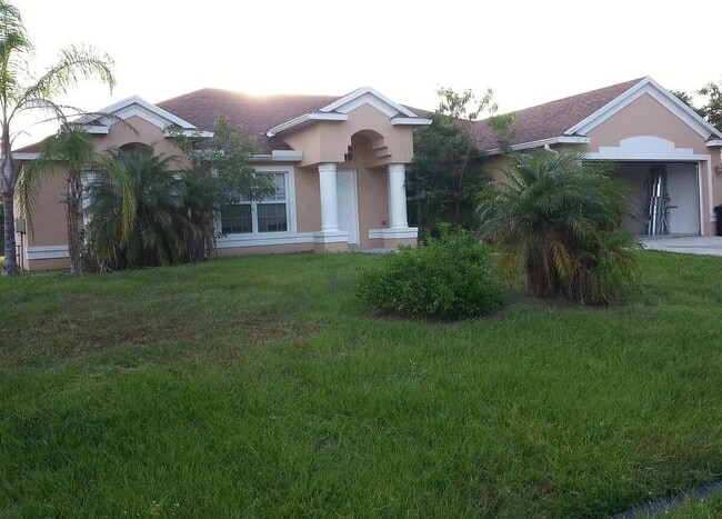 property at 4017 SW Kallen St