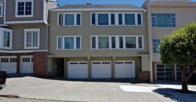 67-71A Lupine Avenue in San Francisco, CA - Building Photo - Building Photo