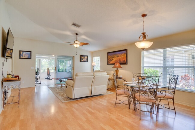 property at 2130 Rio Nuevo Dr