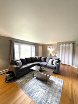 2328 S Syene Rd in Fitchburg, WI - Building Photo