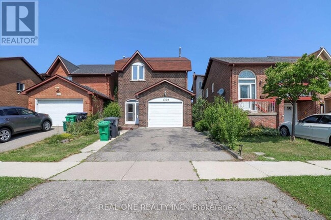property at 4139 Quaker Hill Dr