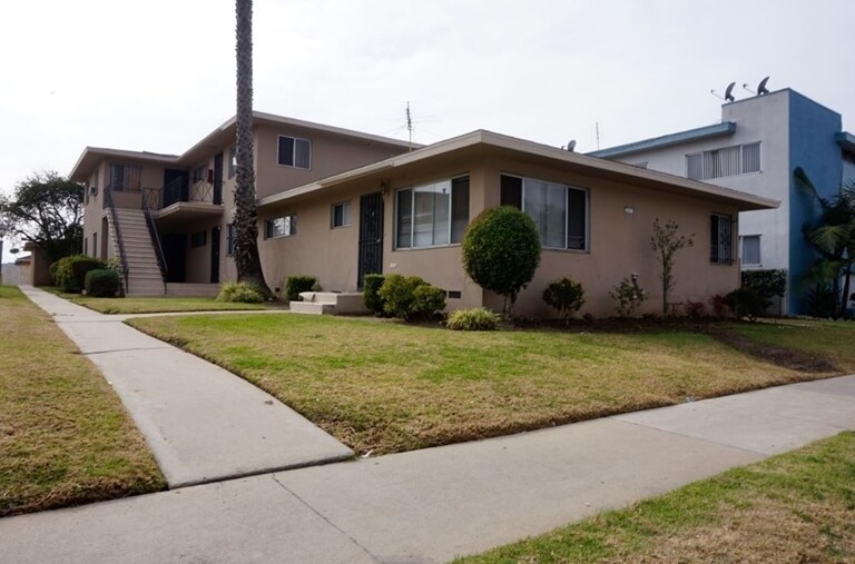 2612 W El Segundo Blvd in Hawthorne, CA - Building Photo