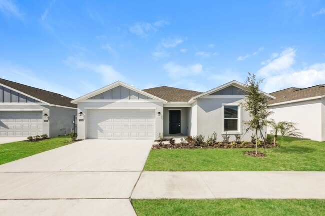 3008 Totem Rd in Eagle Lake, FL - Building Photo - Building Photo