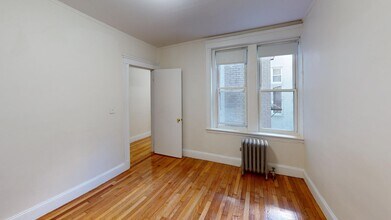 1179 Boylston St, Unit 16 in Boston, MA - Building Photo - Building Photo