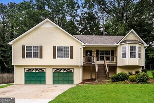 1056 Whistle Dr in Austell, GA - Building Photo