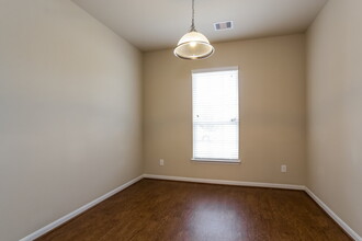 15010 Silhouette Ridge Dr in Humble, TX - Building Photo - Building Photo