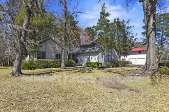 18 Shadowmoss Pkwy in Charleston, SC - Building Photo - Building Photo