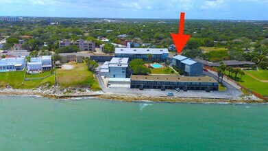 3402 Ocean Dr in Corpus Christi, TX - Building Photo - Building Photo