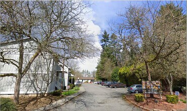12703 16th St NE in Lake Stevens, WA - Building Photo - Building Photo