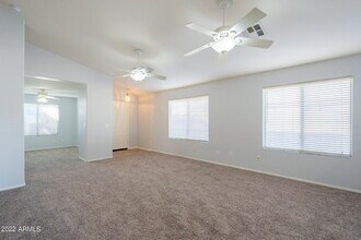 2011 S 172nd Ave in Goodyear, AZ - Foto de edificio - Building Photo