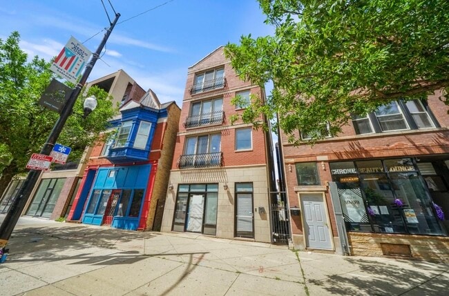 property at 2508 W Division St