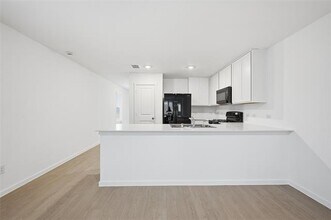 1037 Raintree Rd in Princeton, TX - Building Photo - Building Photo