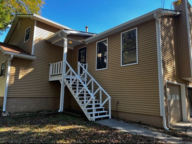 property at 1601 Cumberland Trce